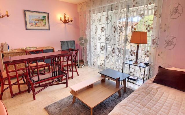 Le Windsor Appartement 2p / Det2002