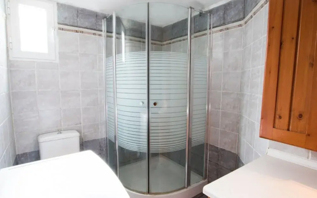 Damatria Family Cottage