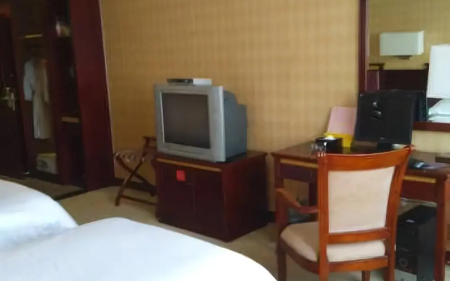 East Lake International Hotel