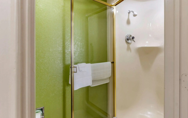 Sleep Inn near Busch Gardens/USF