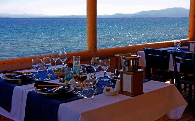 Zena Beach Bungalows