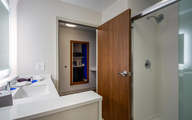 Holiday Inn Express & Suites Reedsville - State Coll Area by IHG