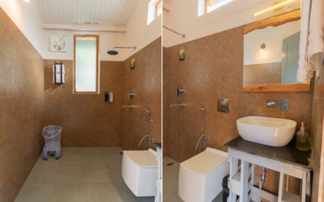 Seclude Pangot Perch