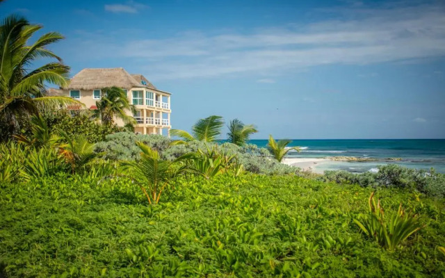 Hotel Caleta Tankah