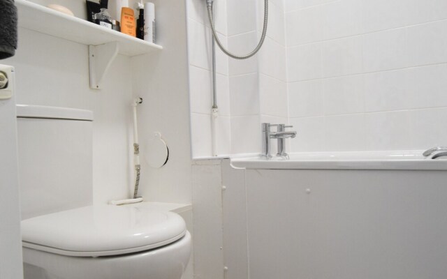 Stylish 1 Bedroom Flat in West Kensington