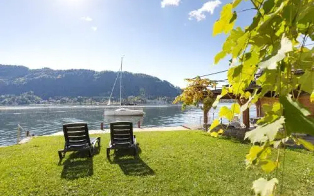 Villa Marienhof Apartments & Komfortzimmer