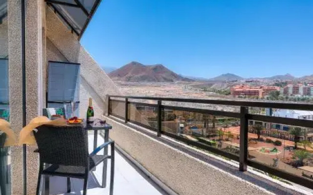 Modern Apartment Los Cristianos Center