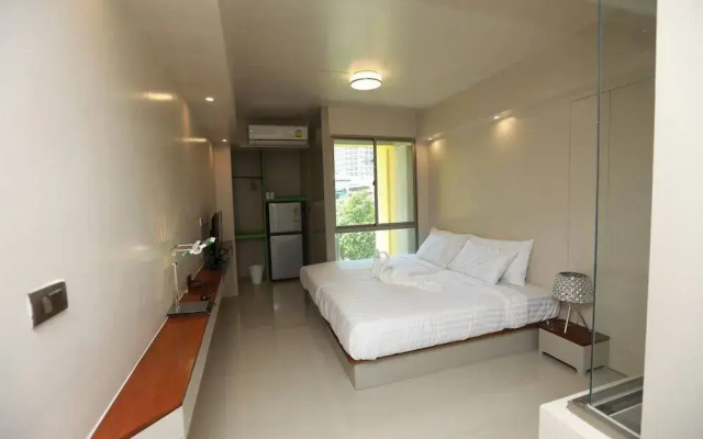 A Room Bangkok Sathorn