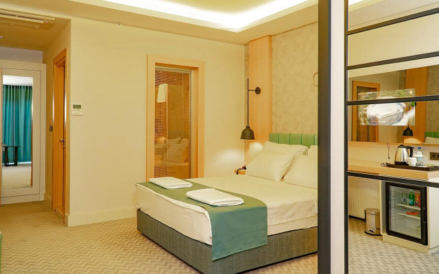 Angel's Park Hotel