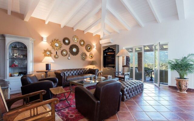 Villa Al'Azraa  by CorfuEscapes