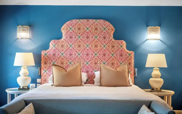 Yallungah Boutique Hotel by Travellers