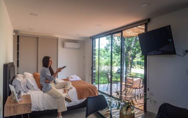 Lodwine Lodges