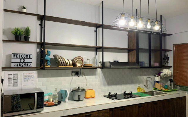 Ammar Sky Home with Swmg Pool & WIFI- Muslim Only