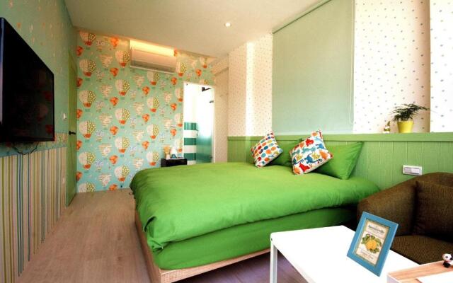 Camouflage Guest House