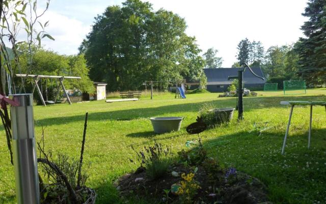 Hermeshof und Biohaus