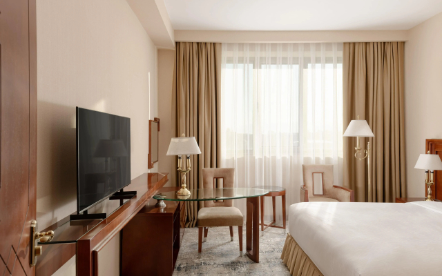 Ramada Plaza By Wyndham Gence