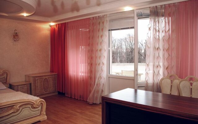 Hotel Gold Lion