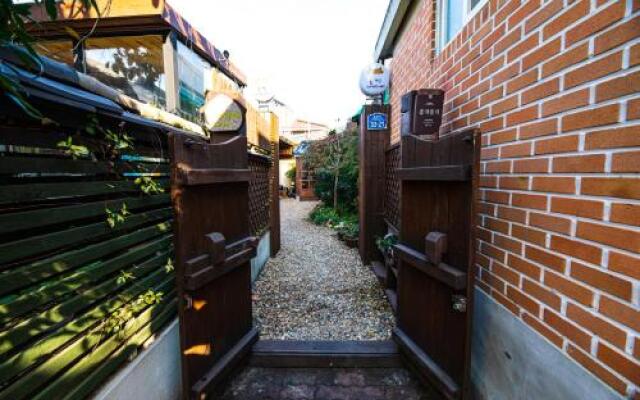 Jeonju Ong-gi Jong-gi