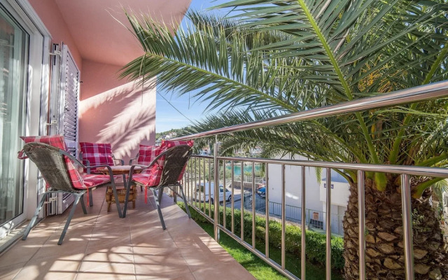 Apartments The Palms