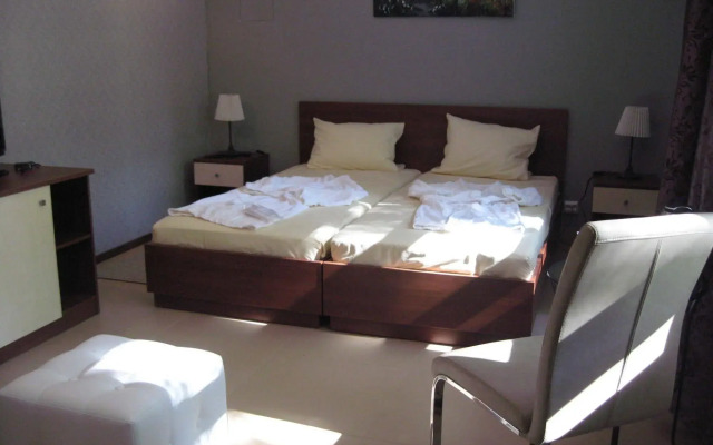 Юсуповский Сад