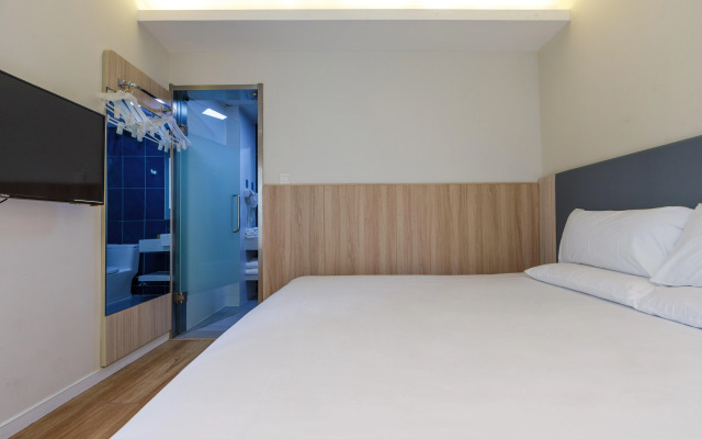 Hanting Hotel Shanghai Jiashan Road