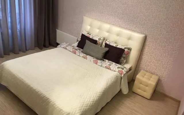 Fenix Deluxe Apartment on Parusnaya 21 - 503