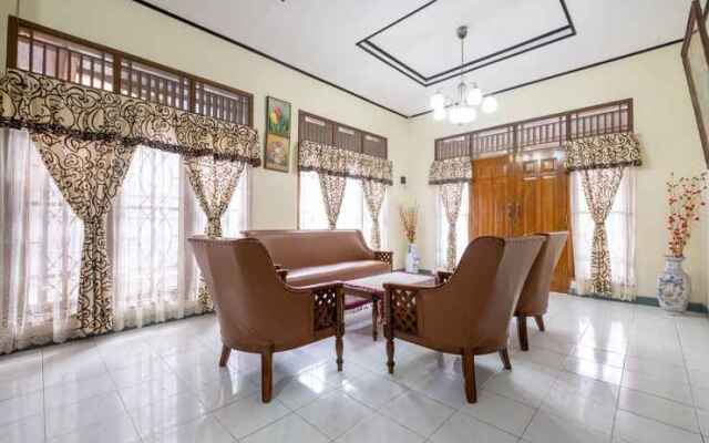 OYO 2889 Abel Homestay Syariah