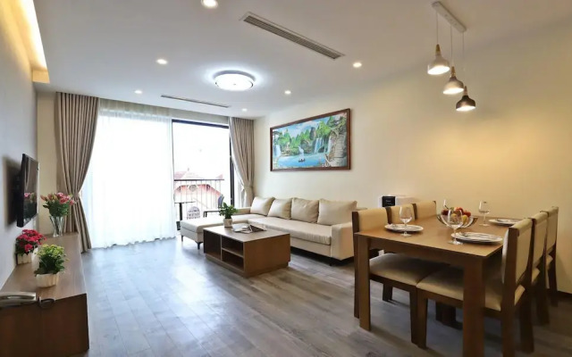 Luxe Paradise Suites Tay Ho