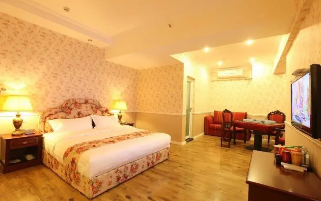 Chongqing Kaifei Hotel