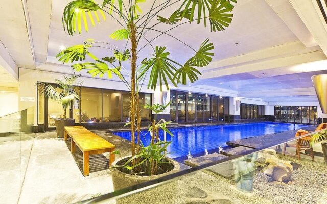 Central 1 Bedroom in Metropolis