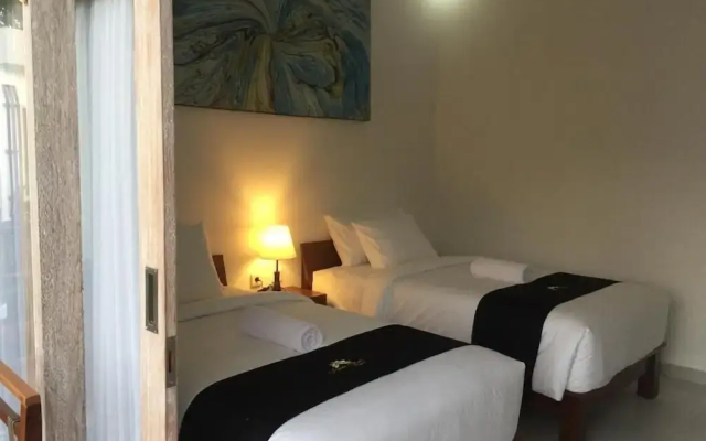 Jepun Sari Uluwatu