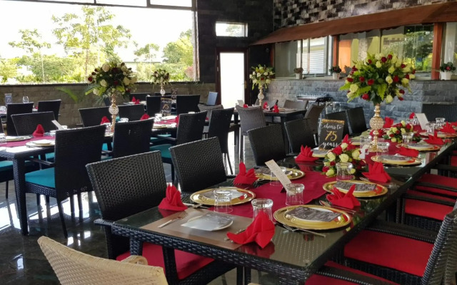 Fun Retreat Resort, Hotel and Ayurveda Spa