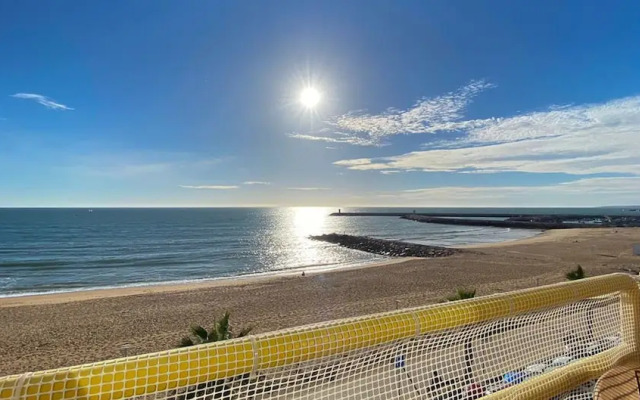 WOW Frente Praia II T2 HsR Quarteira