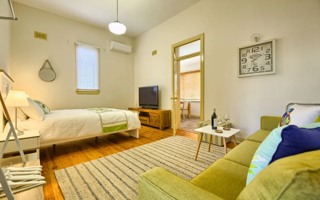 Apartments On Spencer