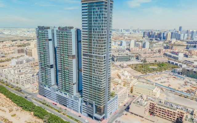 Sophisticated 1 Bedroom Apartment in Bloom Tower B