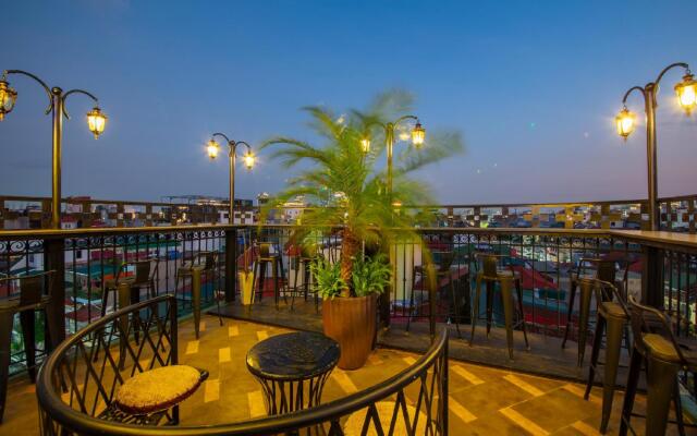 Madelise Palace Hotel & Spa