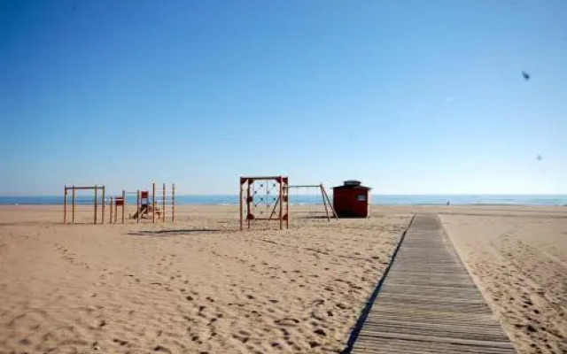 Lets Holidays Castelldefels Diagonal Orient