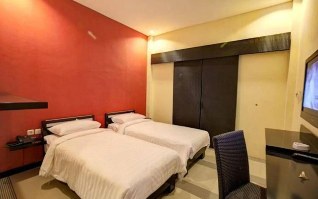 Zuk Hotel