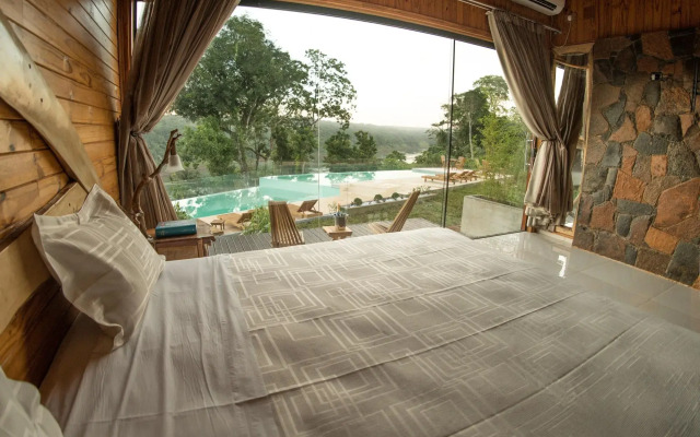 Tupa Lodge