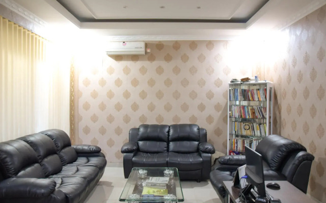 RedDoorz Syariah near Jogja City Mall 2