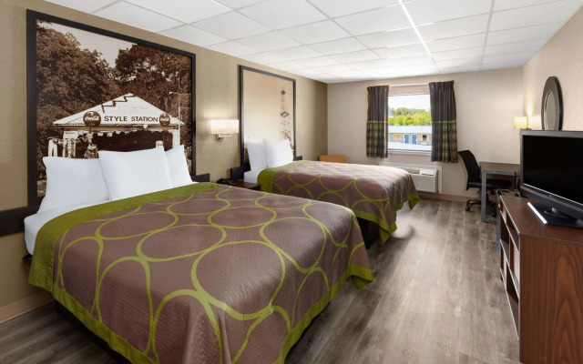 Super 8 by Wyndham Buffalo