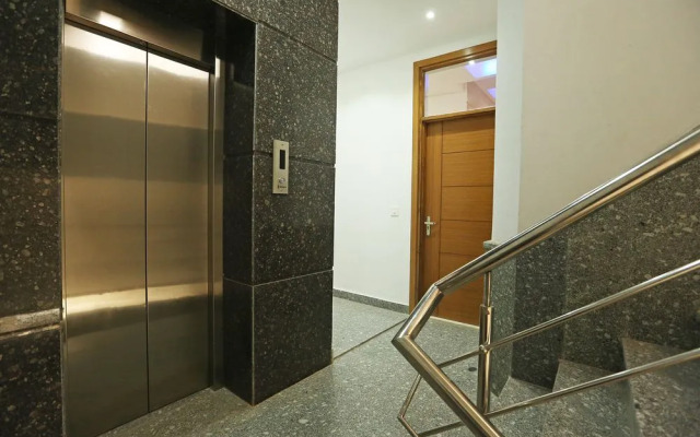 OYO 9385 Palm Tree Homes & Hotels