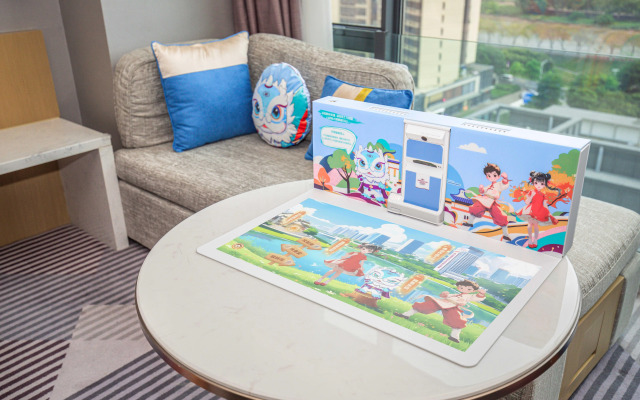 Crowne Plaza Foshan Nanhai-an IHG Hotel-Guangzhou South Railway Station Free Shuttle Bus