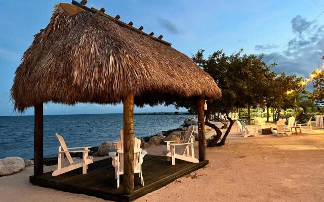 C-VOTED REMODELED UNIT! KAYAKs, MARINA,
