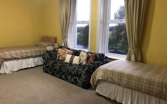 Highland Moors Guest House
