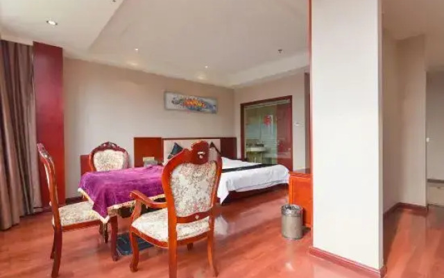 Jinzhai Greenland Jincheng Business Hotel