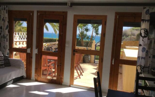 Beautiful home 50m private beach Campello Alicante