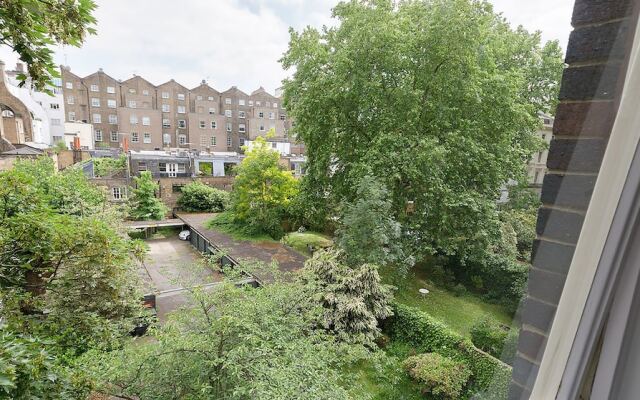 Craven Hill by Lime Street