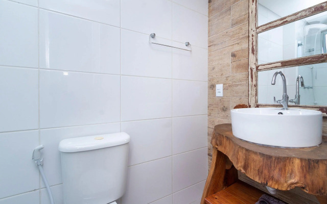 Aluguel Apartamento 2 quartos s/1 suíte | Bombas/SC