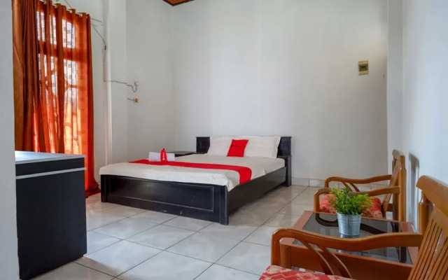 Hotel Horas Palopo by RedDoorz